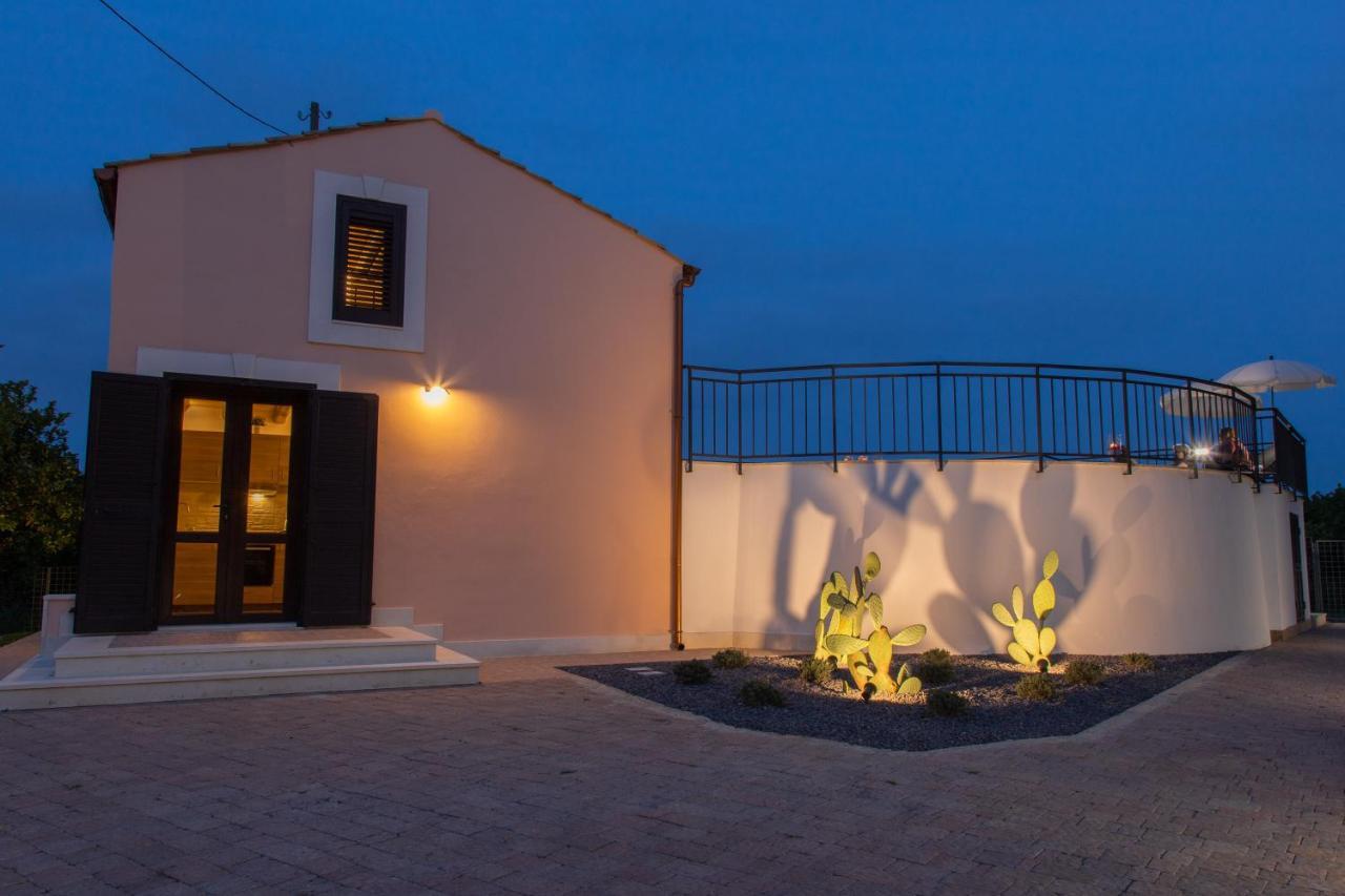 Villa Tatai Country House By Dimore Trinacria Belvedere  Exterior photo